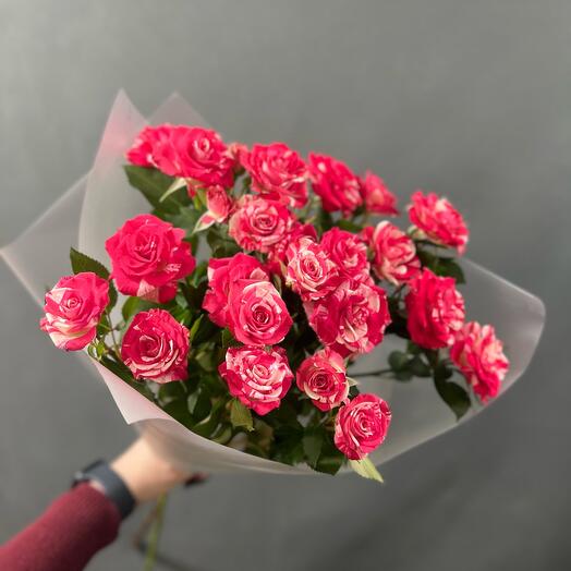 Букет кустовых роз 💖