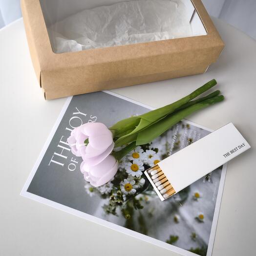 Подарочный набор Свечи-Тюльпаны  нежно-фиолетовые