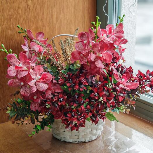 Искусственная корзинка