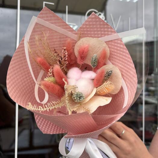 Букет из сухоцветов «Приятный комплимент»