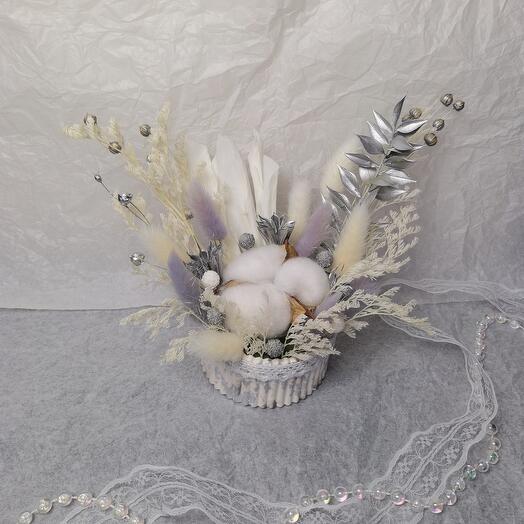 Серебряная композиция из сухоцветов