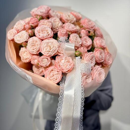 Кустовые пионовидные розы🌸