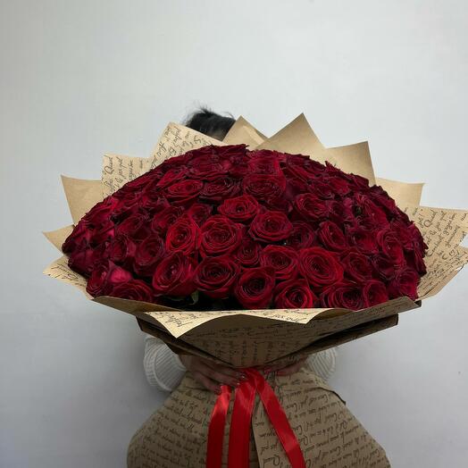 Большой букет из красных роз
