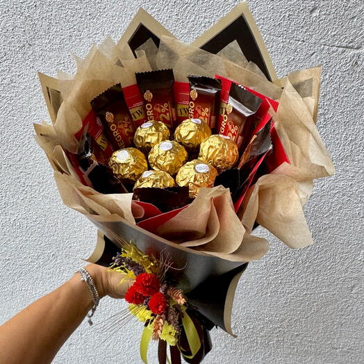 Momentos dorados - chocolate negro, té, delicias de ferrero rocher, regalo de cumpleaños, para él, oficina, pensando en ti