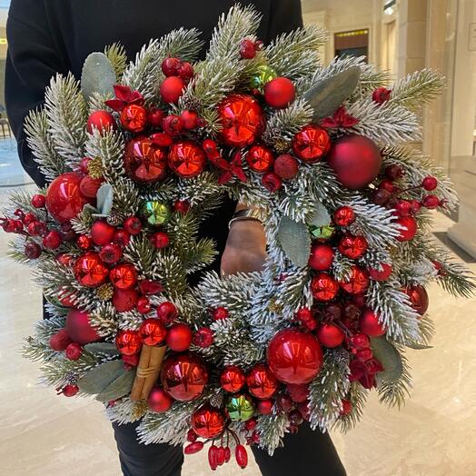 Новогодний венок на дверь