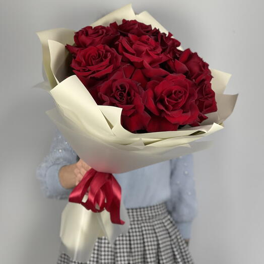 Букет из 9 французских бордовых роз (19)