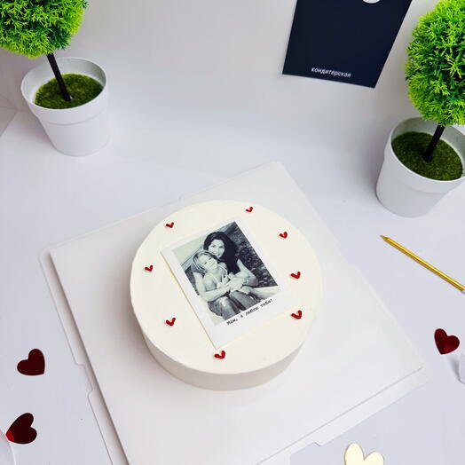 Торт с фотографией полароид  (напечатаем  вашу фотографию)