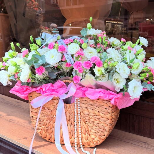 Красивая микс корзина