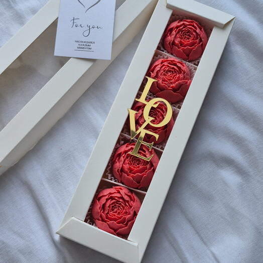 Шоколадные пионы для нее