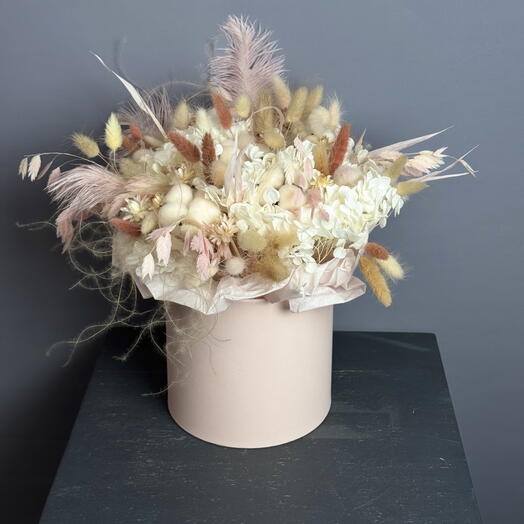 Коробка с сухоцветами