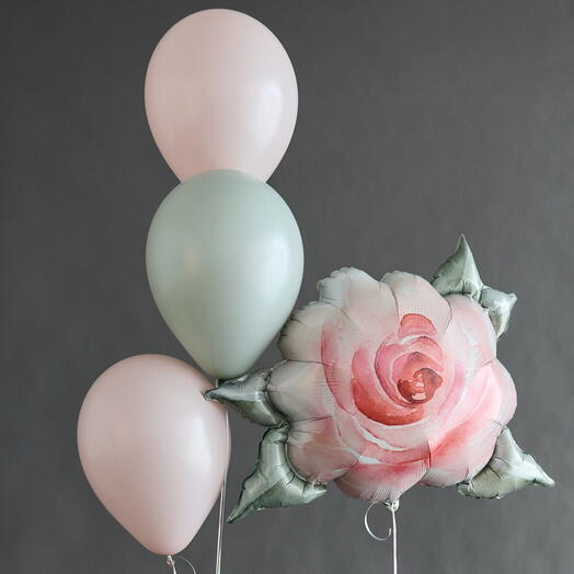 Набор шаров любимой девушке «На 8 марта»