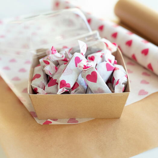 Ириски из детства на 14 февраля. Подарок на День влюбленных