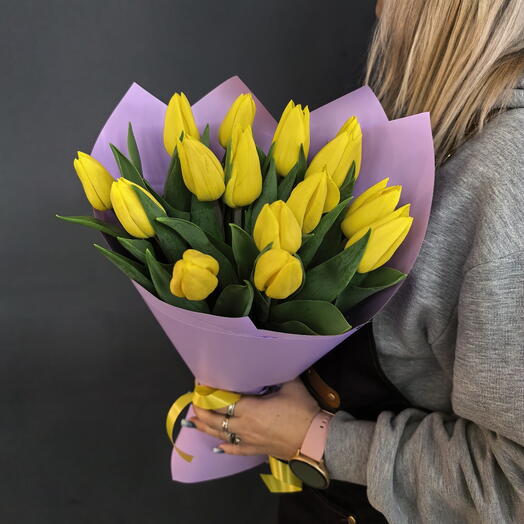 Желтые тюльпаны