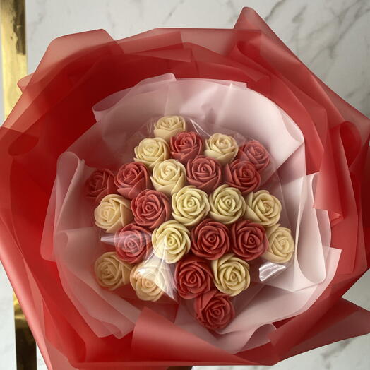 Съедобный букет из шоколадных роз 25шт