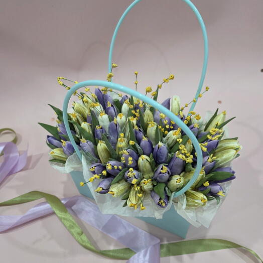 Крокусы с мимозой из зефира 60 шт цветов