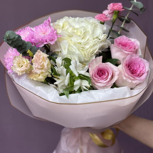 Букет сборный «Нежный шёлк» 🌸