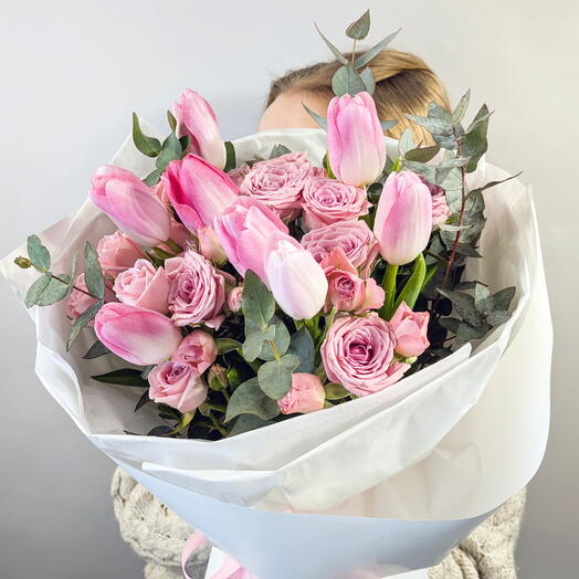 Rose spray and tulip