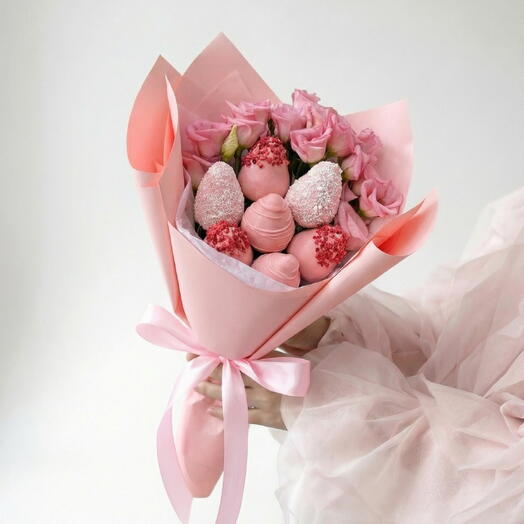 Fresas cubiertas de chocolate y flores, ramo de Carrie