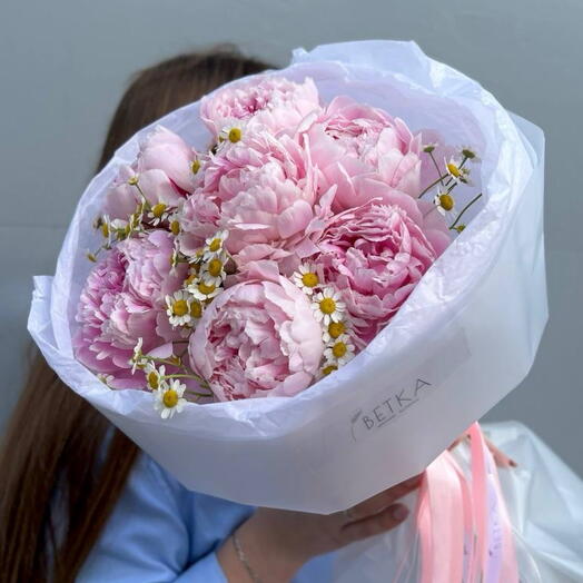 Букет пионов с ромашками 🌸🤍