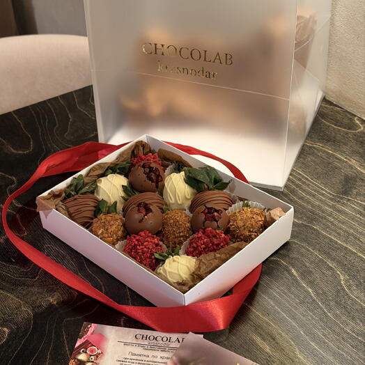 Набор ягод в шоколаде «Berry Collection»