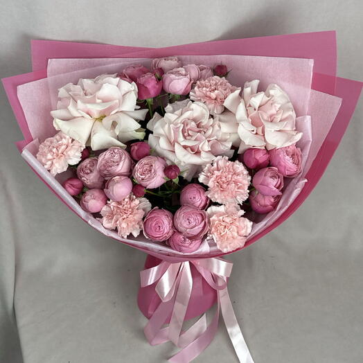 Букет на день рождения🎀 Сильва Пинк, диантусы, французские розы