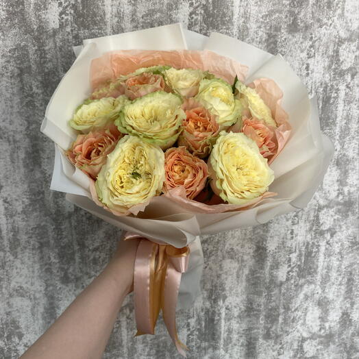 Микс из 15 эквадорских роз