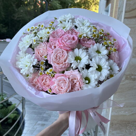 Нежный летний букет с ромашками