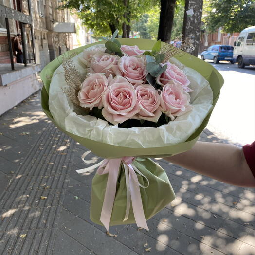 Букет с нежной розой «Фисташковое мороженое»