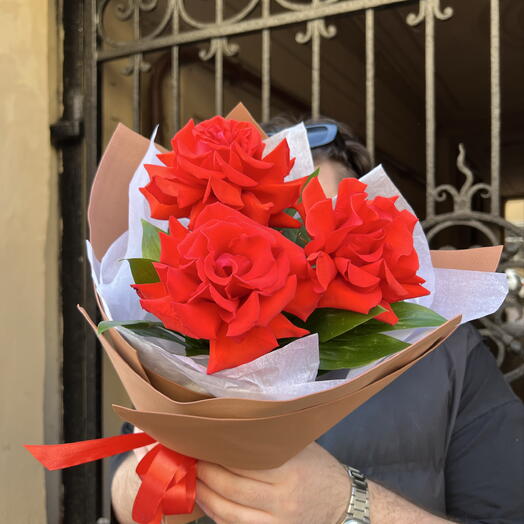 Букет с красной французской розой