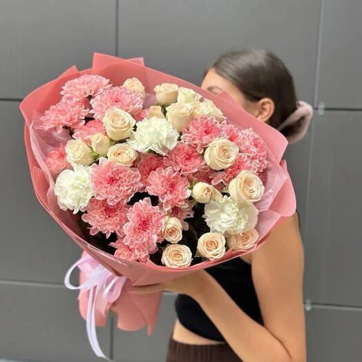 Букет для любимой / кустовые розы, хризантемы😍