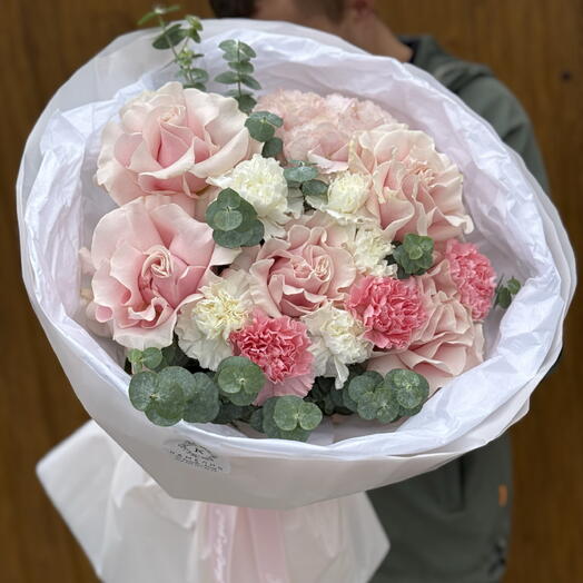 Букет с гортензией и французскими розами 🌸💖🌸