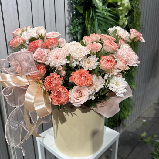 Композиция с кустовой розой🌸73008