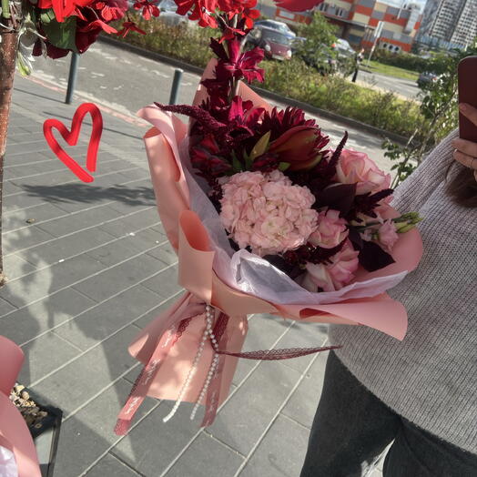 Букет с амариллисом♥️