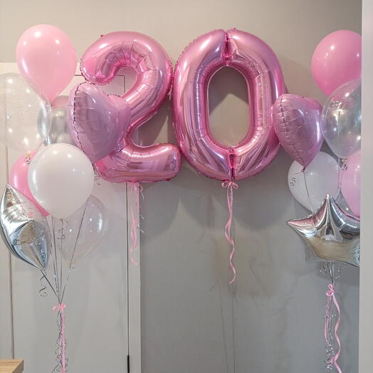 Шары для девушки в розово-серебряном цвете на 20 лет