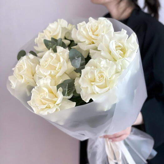 Белые французские розы 7 шт с эвкалиптом🌸🌸