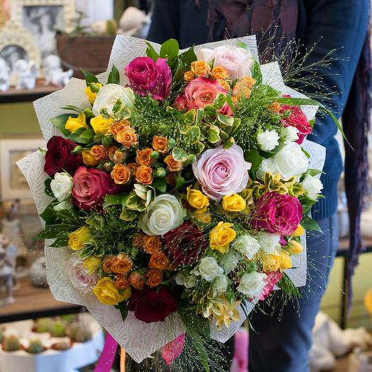 Ramo de rosas " Polizvet"