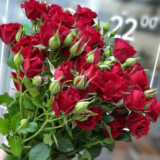 A bouquet of red spray roses