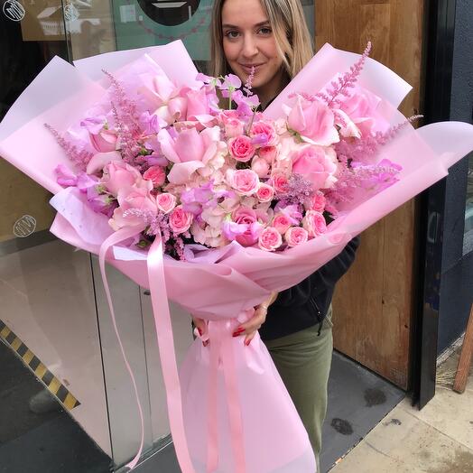 Luxury Flowers in London, UK Buy Luxury bouquets with delivery Flowwow