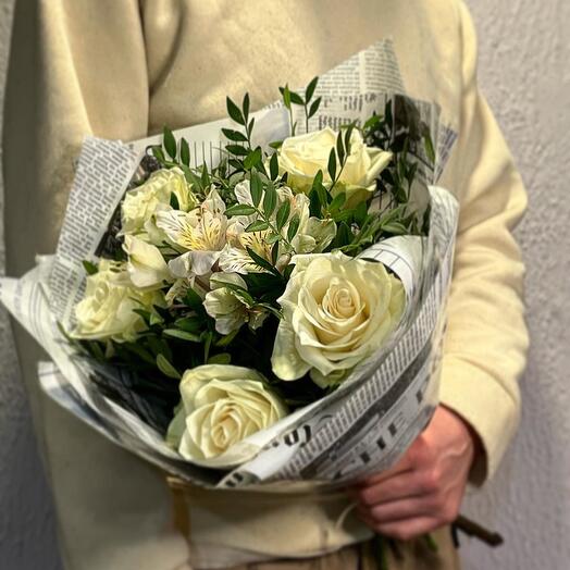 Белые розы