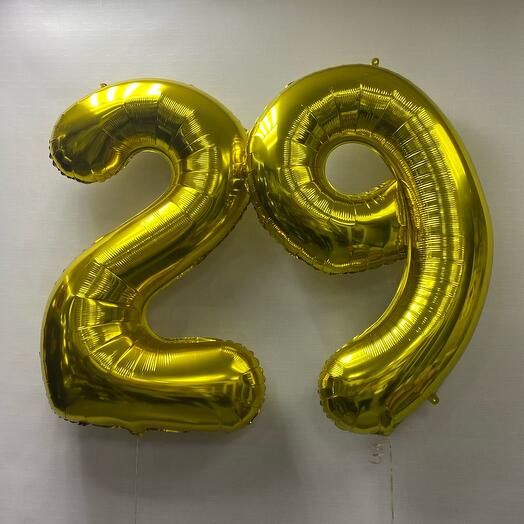 Balloons Numbers 29 on the cargo gold 1 meter