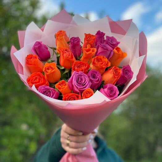Ramo brillante de 25 rosas