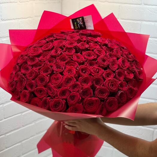 Happiness bouquet of 101 roses