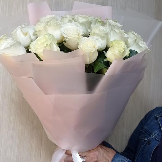 Букет 25 белых роз