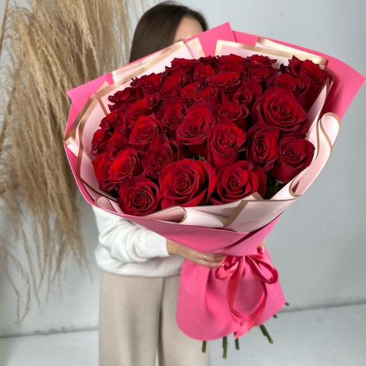 35 крупных роз 🌹
