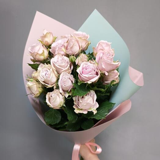 Bouquet of 5 bush roses