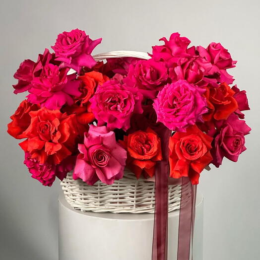 ROSES IN A BASKET