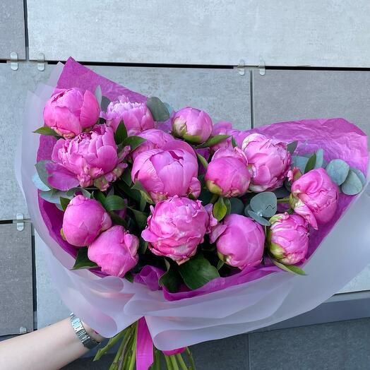 Монобукет из ярких сочных ароматных пионов пионов💞