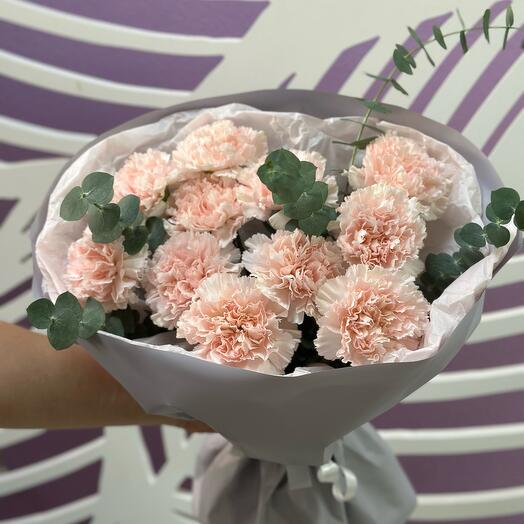 Mono bouquet of dianthus ,,Fairy tale