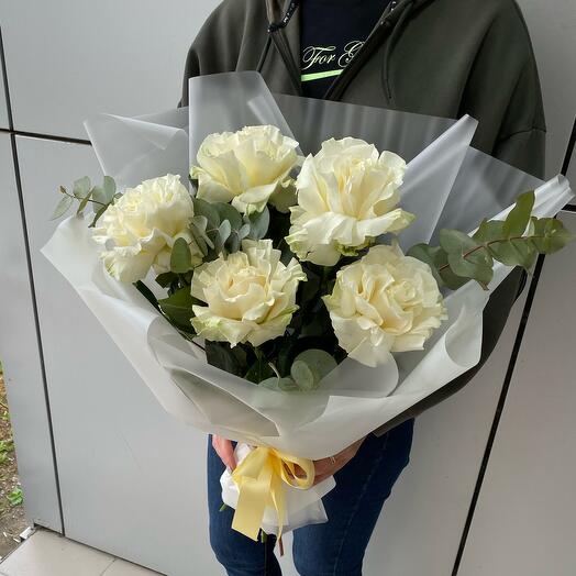 Букет из Белоснежных роз