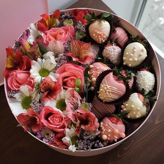 Цветы в коробке 25 см Boxberry